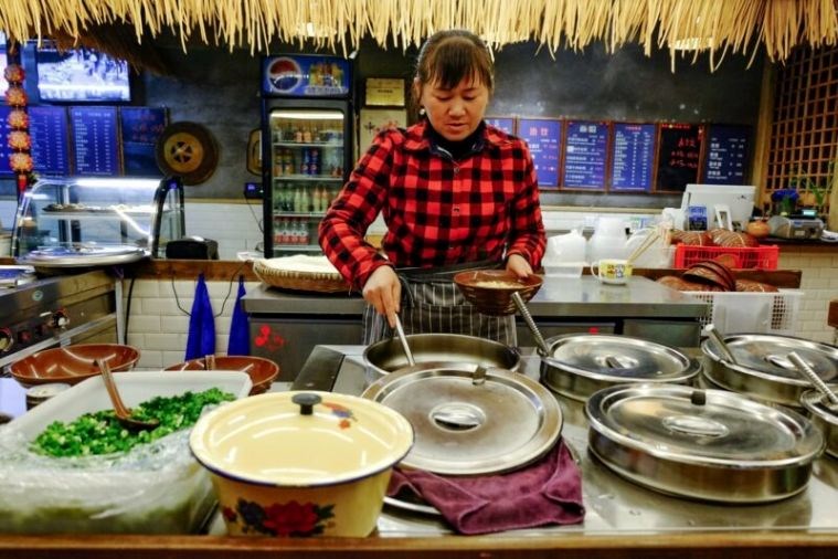 Tour Trương Gia Giới - Phượng Hoàng Cổ Trấn 6N5D Khởi Hành từ Hồ Chí Minh